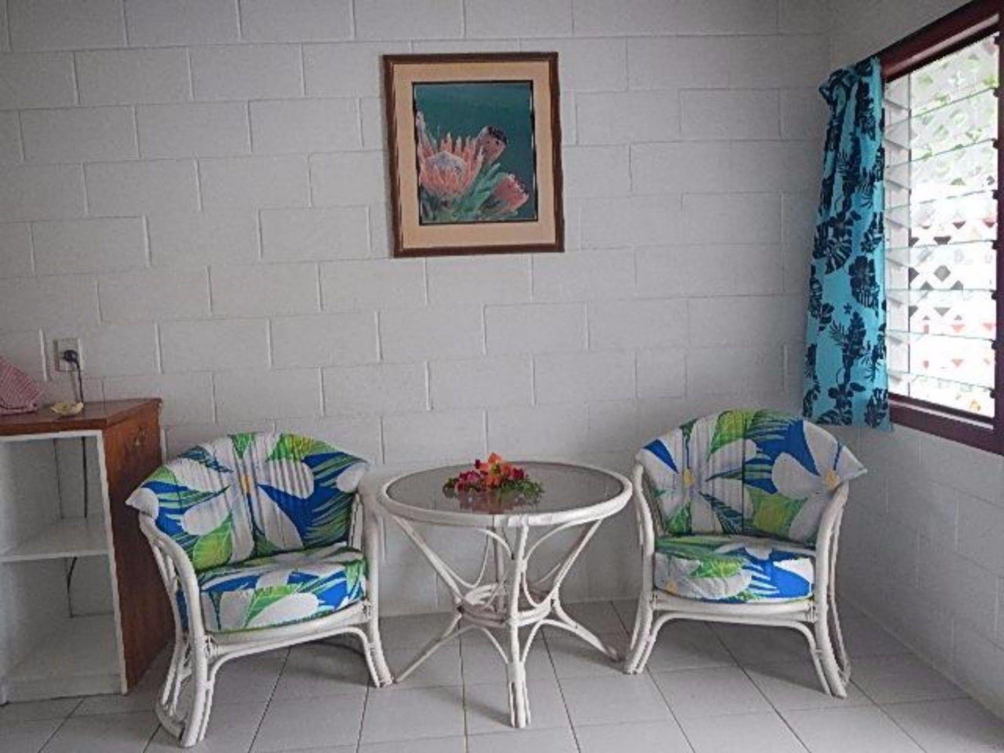 Reef Motel - Aitutaki Арутанга Екстер'єр фото