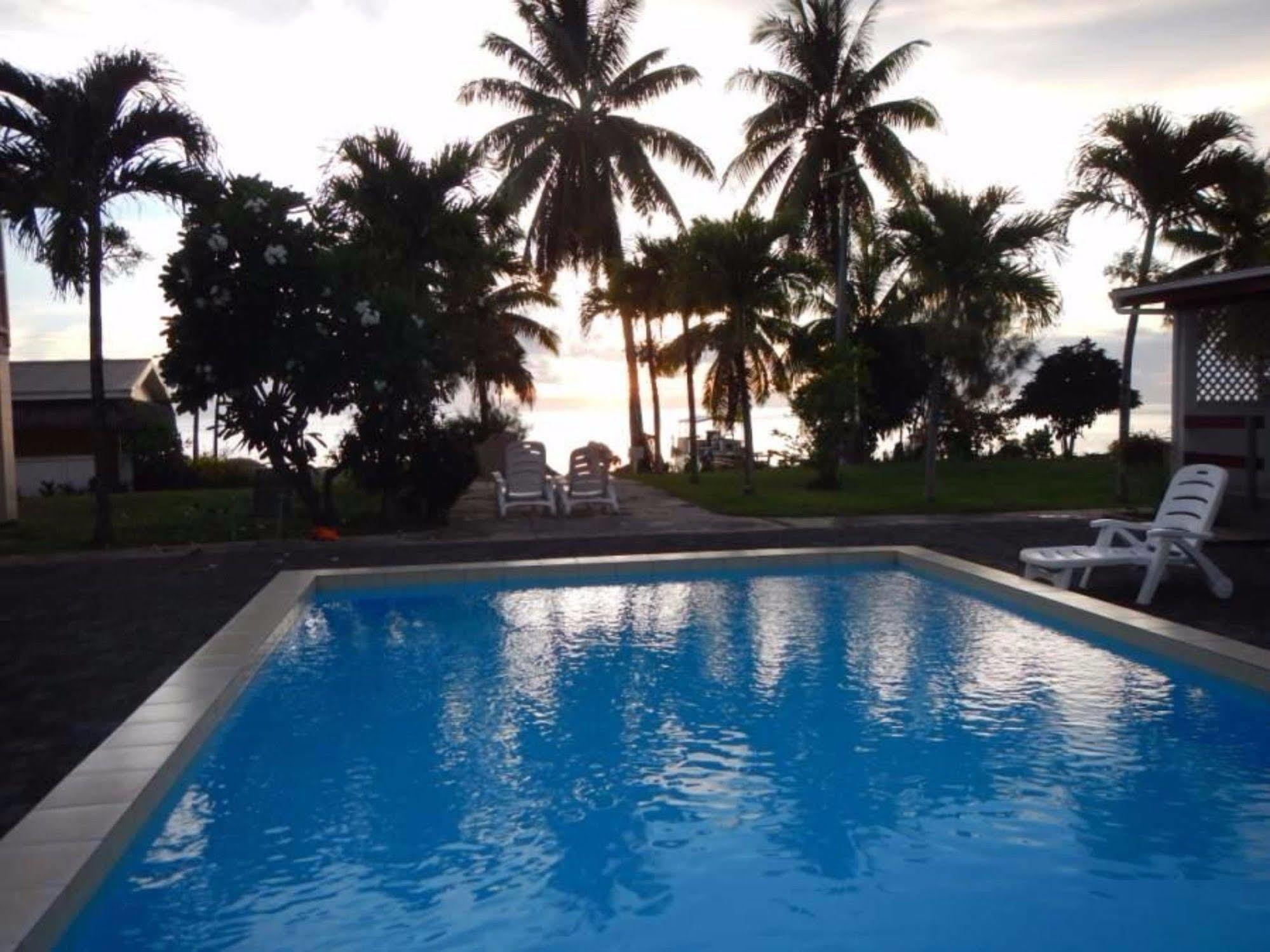 Reef Motel - Aitutaki Арутанга Екстер'єр фото