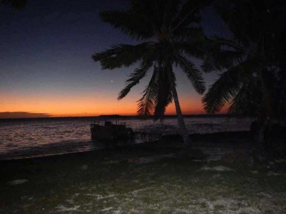 Reef Motel - Aitutaki Арутанга Екстер'єр фото